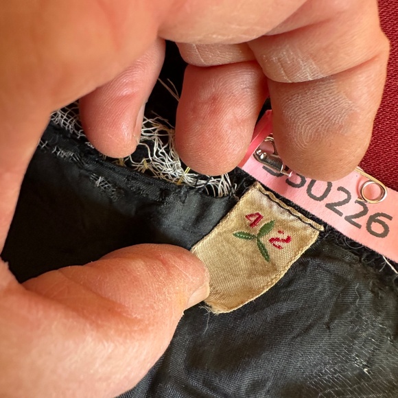 Vintage Black Cashmere Gold Beaded Cardigan (UL42) Regal Monarchy Design READ - Picture 14 of 14